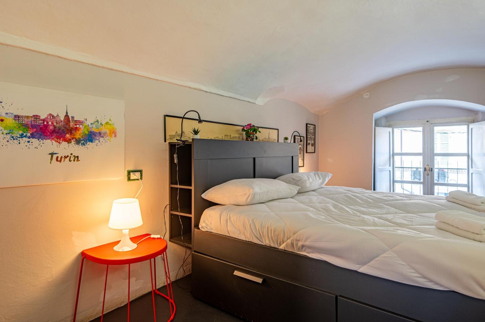 Loft Verga, Cuore E Stile In Centro A Torino Exteriör bild